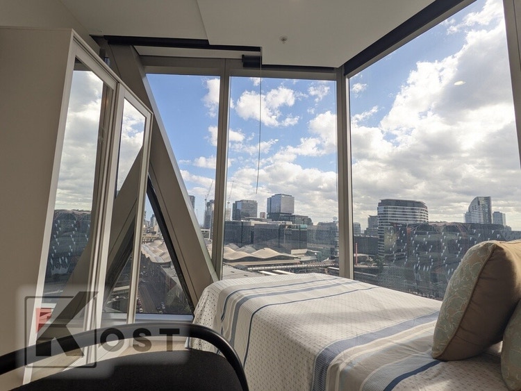 Share house Melbourne CBD, Melbourne 380pw, 4+ bedroom apartment
