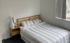 Bedroom- queen bed 