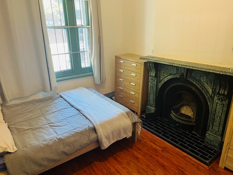 Share house Darlington, Sydney 335pw, 4+ bedroom house