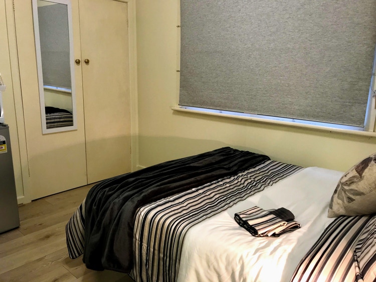 Share house Box Hill South, Melbourne 200pw, 4+ bedroom house