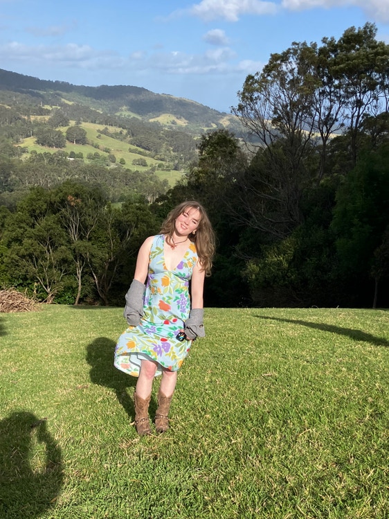 Lily, Female (str), 18 to 24 yrs Looking in Canberra