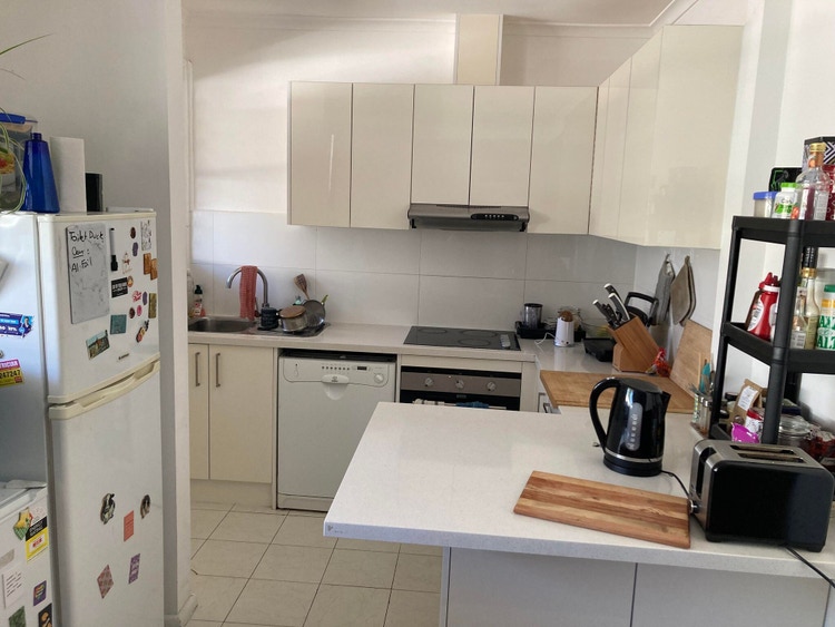 Share house Camberwell, Melbourne 265pw, 3 bedroom house