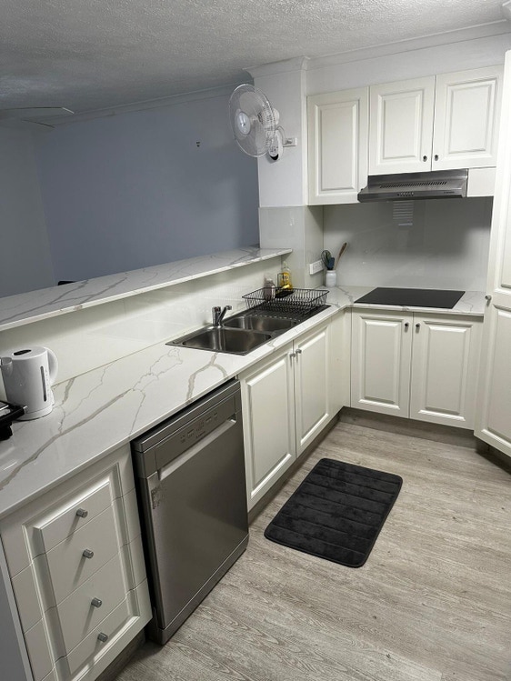 Share house Mermaid Beach, Gold Coast 305pw, 3 bedroom apartment