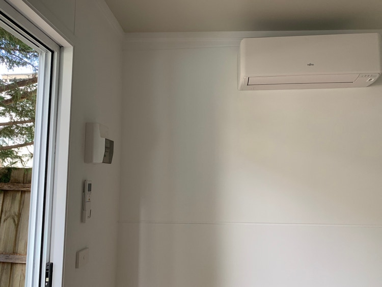 One bedroom apartment Toorak, Melbourne 360pw, 1 bedder/studio