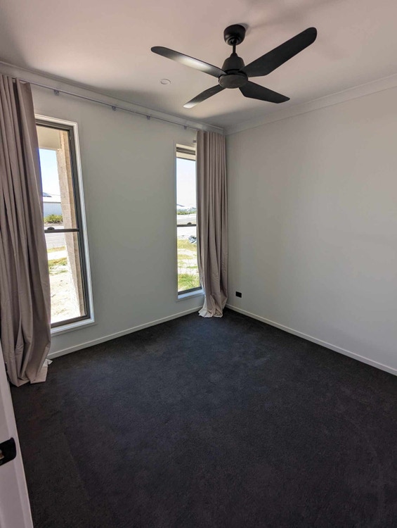 Share house Redland Bay, Brisbane 270pw, 4+ bedroom house