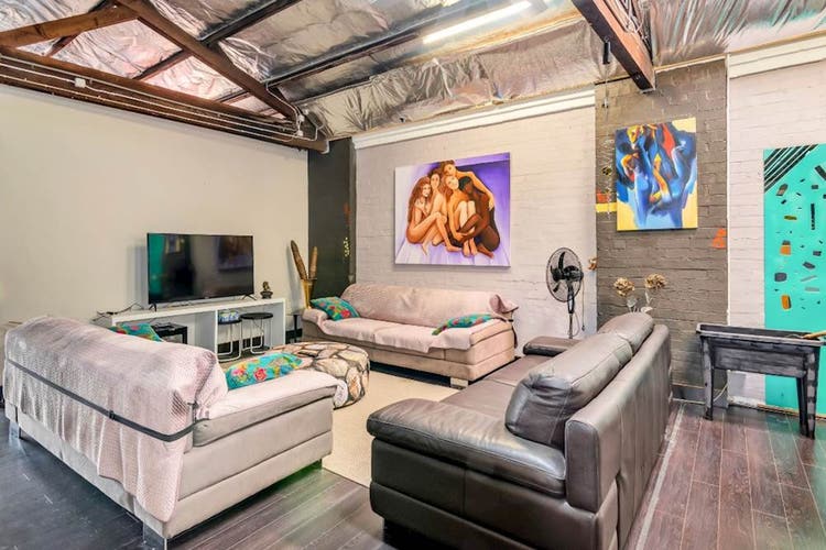 One bedroom apartment Camperdown, Sydney 205pw, 1 bedder/studio