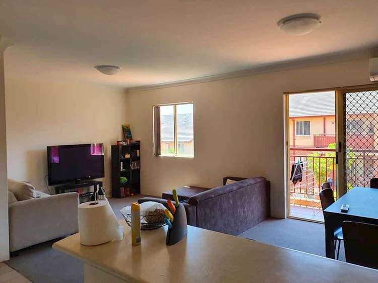 Share house Camperdown, Sydney 200pw, 2 bedroom apartment