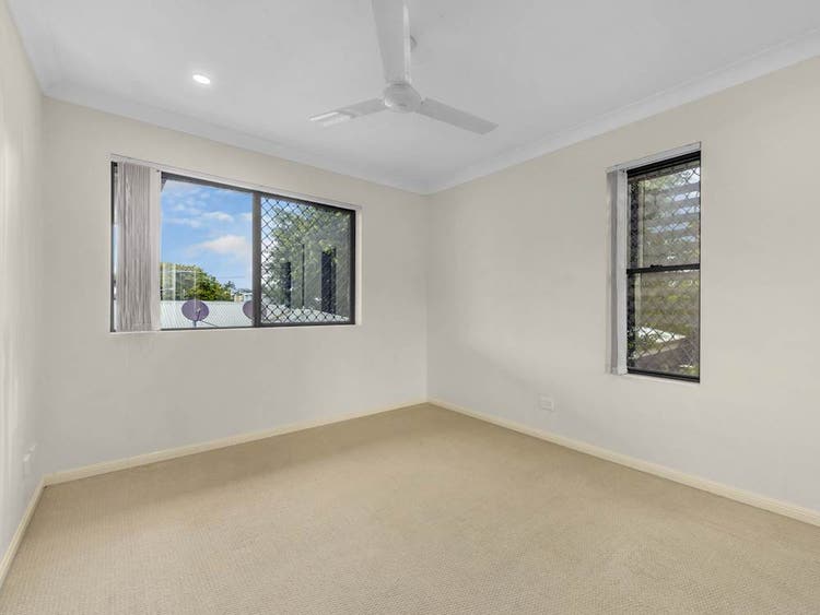Share house Clayfield, Brisbane 210pw, 2 bedroom apartment